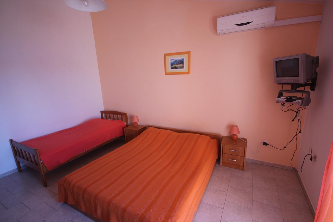 Apartments Njaco Ražanac المظهر الخارجي الصورة