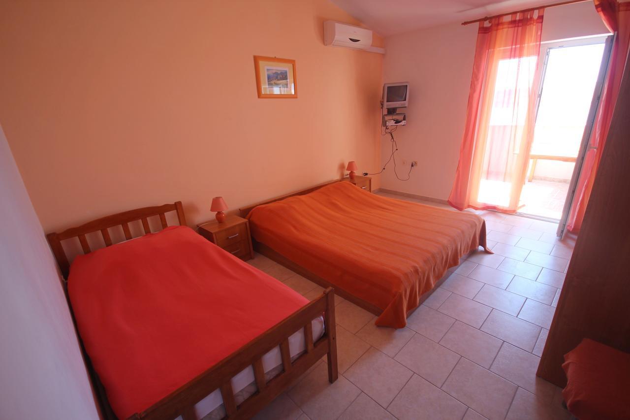 Apartments Njaco Ražanac المظهر الخارجي الصورة